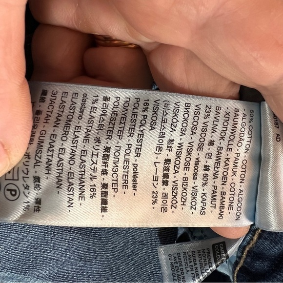 LEVI’S MID-RISE SKINNY JEANS. Size 16S. Stretch. 17” Waist 10” Rise 30” Inseam - Picture 6 of 8